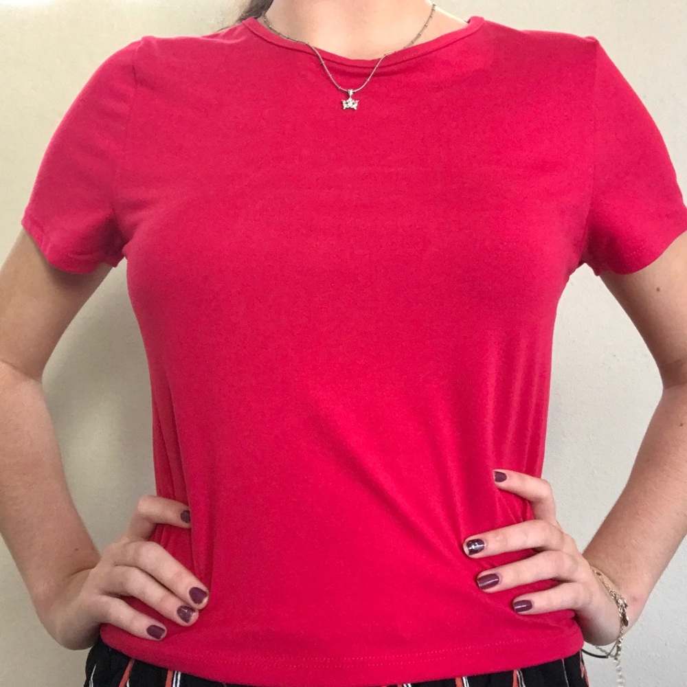 Gaze Red Top